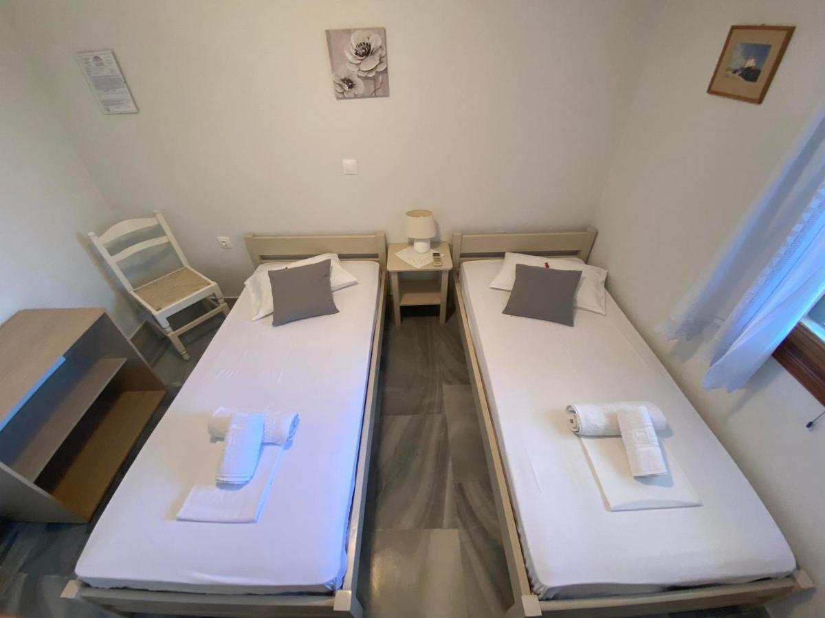 Stelios Zalonis Apartments Tinos ภายนอก รูปภาพ