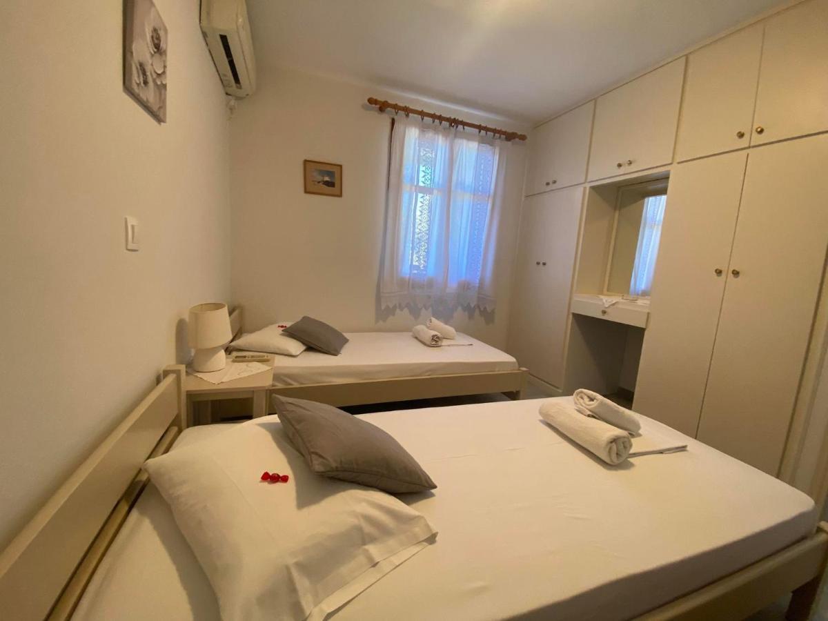 Stelios Zalonis Apartments Tinos ภายนอก รูปภาพ