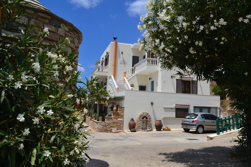 Stelios Zalonis Apartments Tinos ภายนอก รูปภาพ