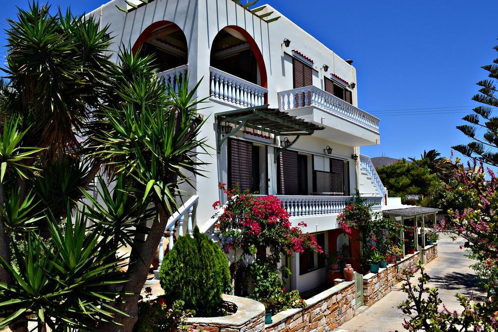 Stelios Zalonis Apartments Tinos ภายนอก รูปภาพ